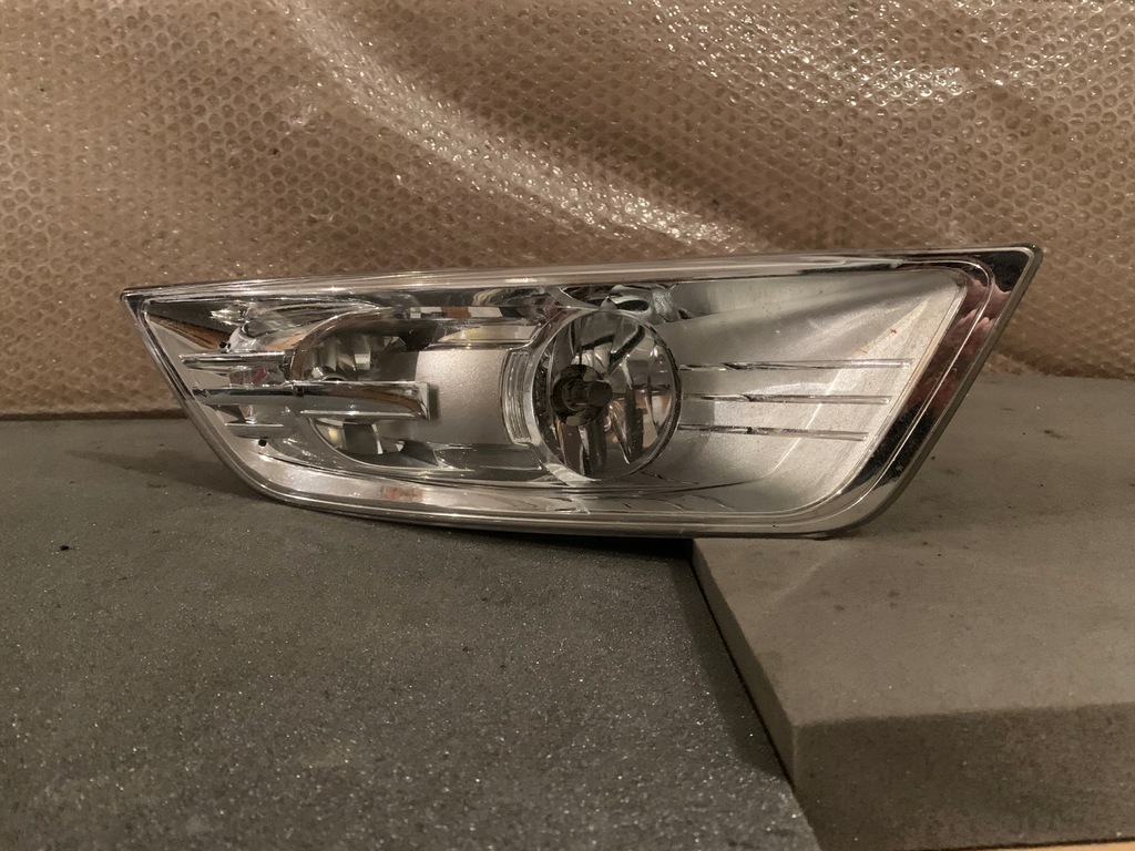 фото №1, Ford smax s-max galaxy правий протитуманна фара