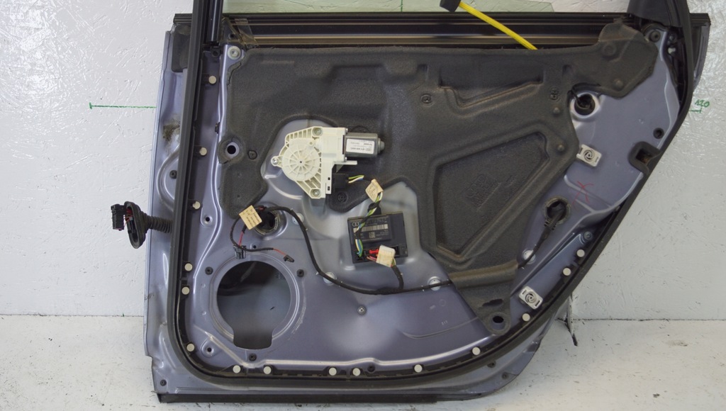 фото №16, Двері правий задня audi a6 c6 kombi