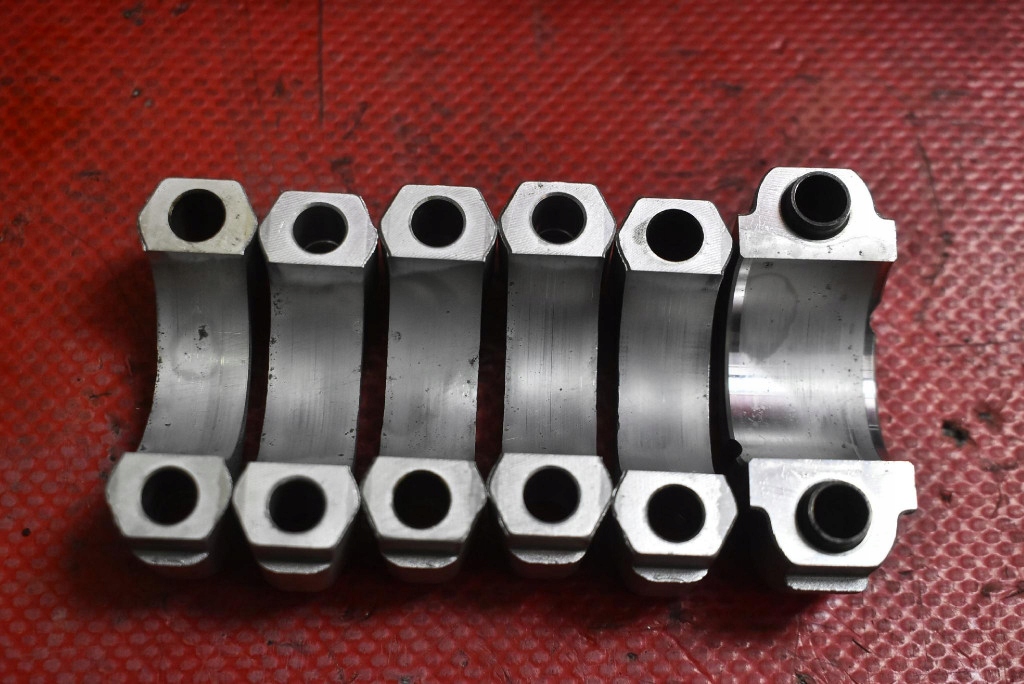 фото №10, Головка двигуна 08692974002 volvo s70 v70 2 ii 2.4 d5 163 km 00-05