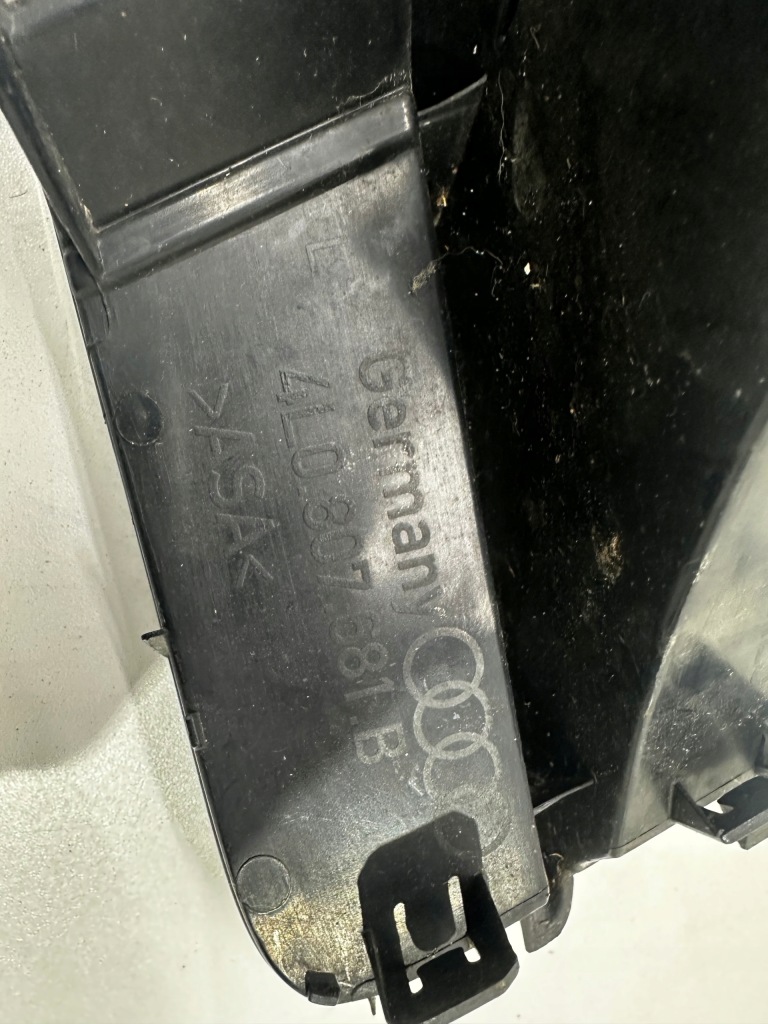Левая решётка бампера audi q7 lift 4l0807681b Недорого