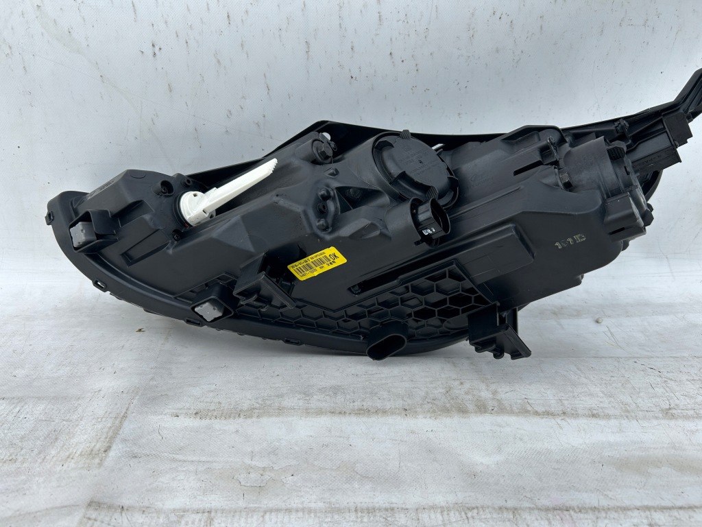 Hyundai i30 3 17-20 фара правый  оригинал 92102-g4020 европа Недорого