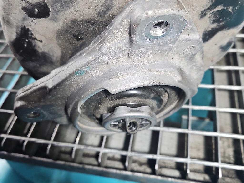 фото №10, Амортизатор перед правий передній mercedes cls ii c218 10-