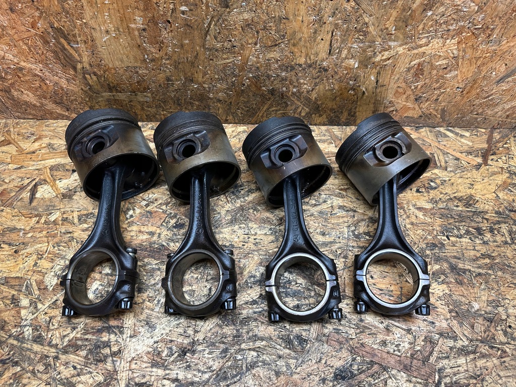 фото №7, Поршень шатун mercedes w115 2.0 2.3 93v37