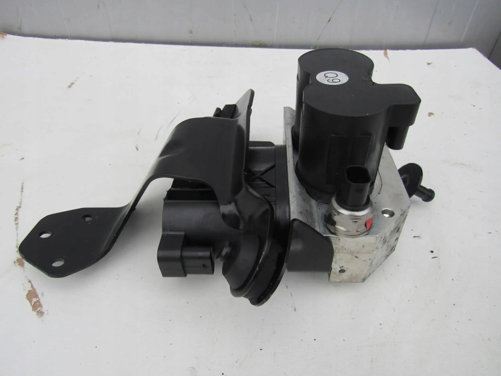 Купить Mercedes cl w216 216 w221 221 блок клапанов abc 2213200635