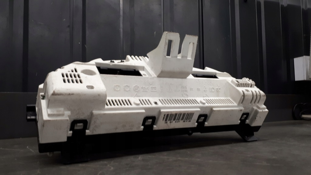 A1685404411 счетчик приборы mercedes w168 1.6 Цена