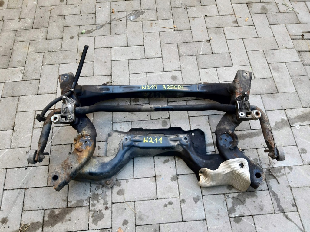 фото №1, Mercedes w211 подрамник подрамник перед