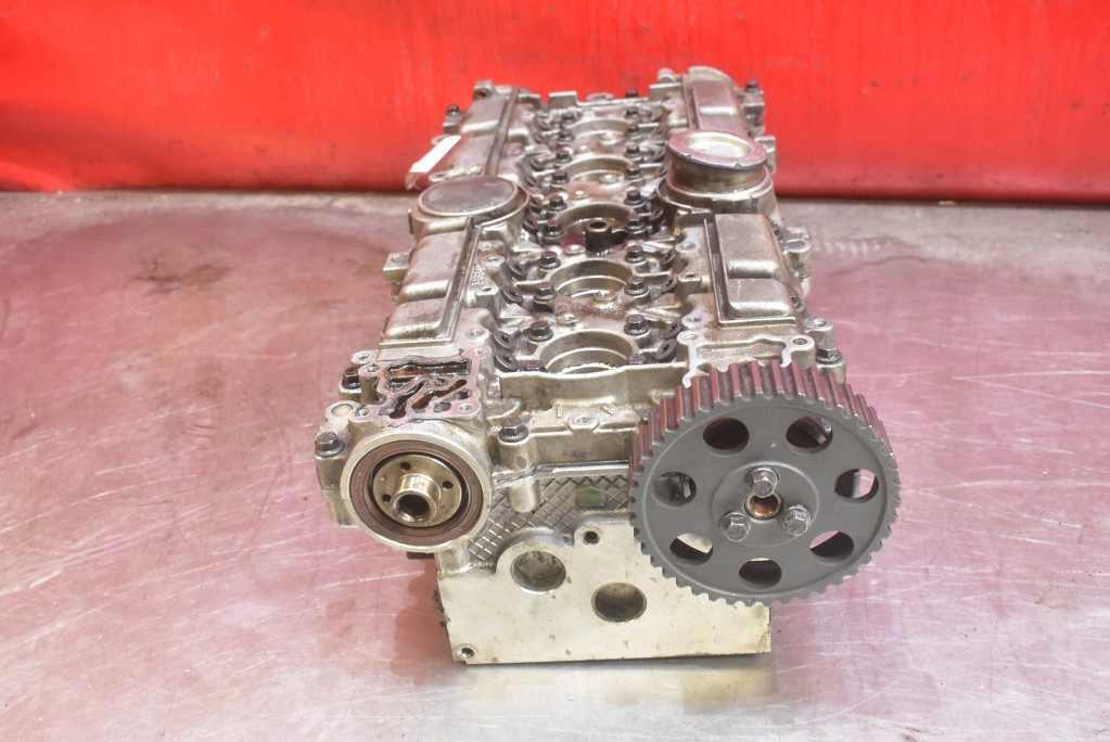 фото №7, Головка двигателя 1001837 volvo xc70 1 i 2.4t 200 km 4x4 00-05