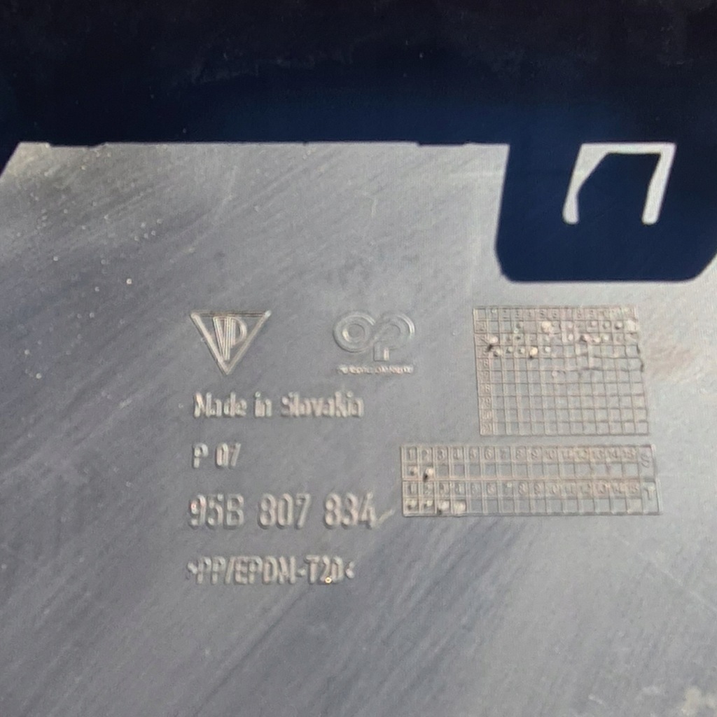 фото №6, Porsche macan спойлер бампера задняя 95b807834