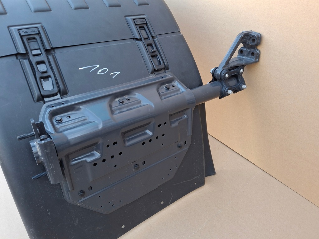 фото №7, Scania r s крыло подкрылок czapka накладка комплект