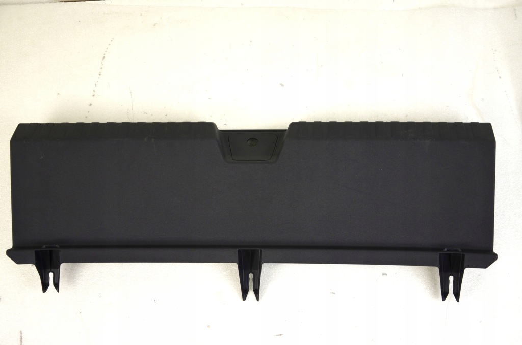 фото №1, Audi a3 край порог багажника 8y5863471