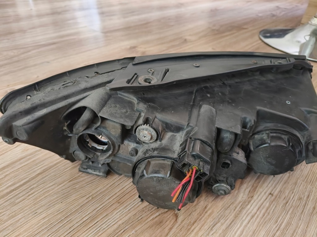 фото №8, Hyundai sonata v лампа передняя левая 05-