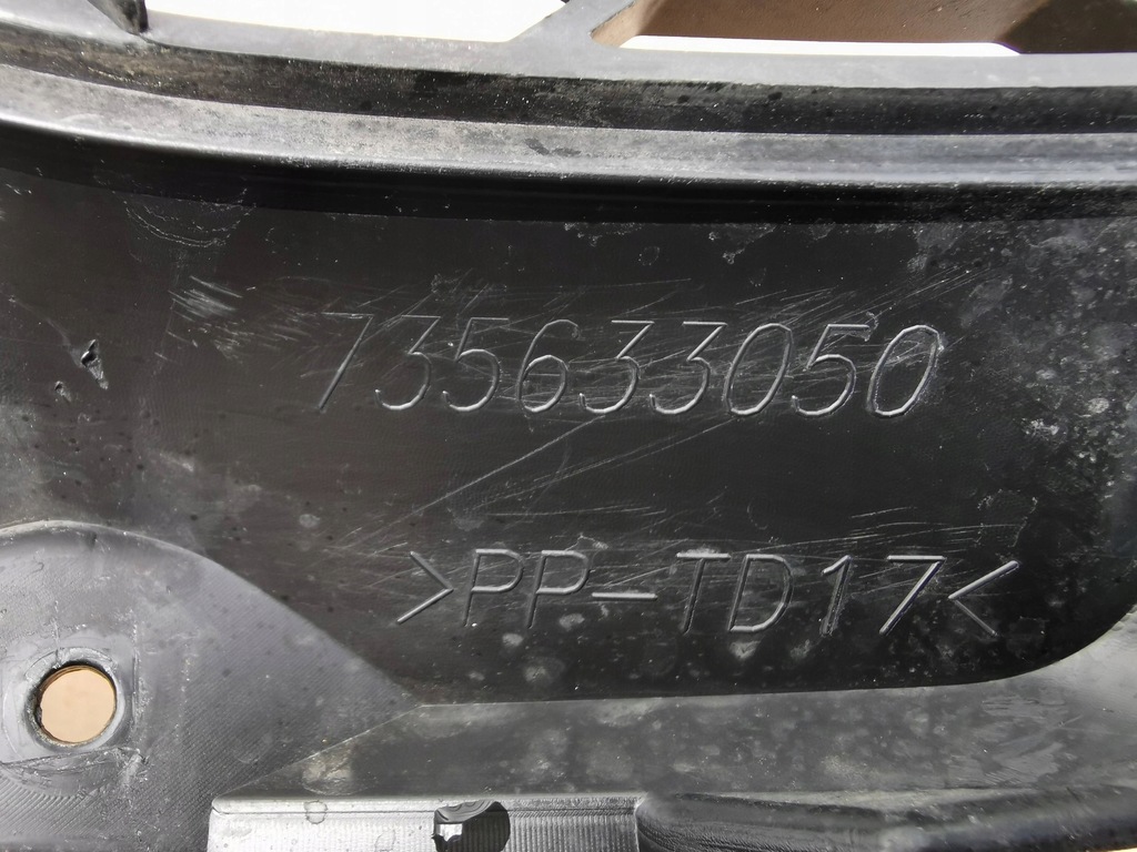 фото №14, Fiat 500 abarth lift 15- 595 решітка бампера передній перед 735633050