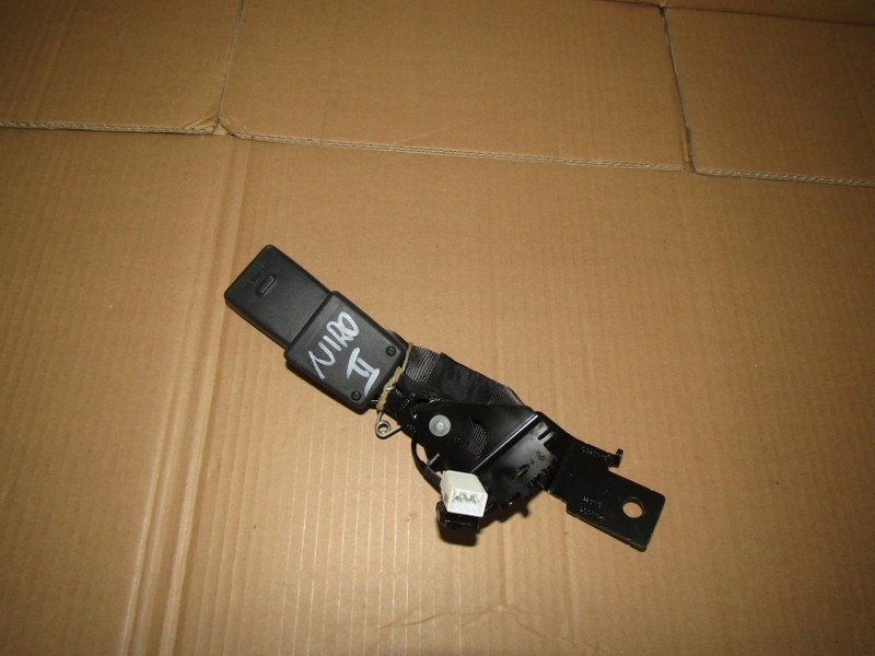 фото №3, Kia niro ii 2 клипса замок поперечина ремней задние задняя задняя