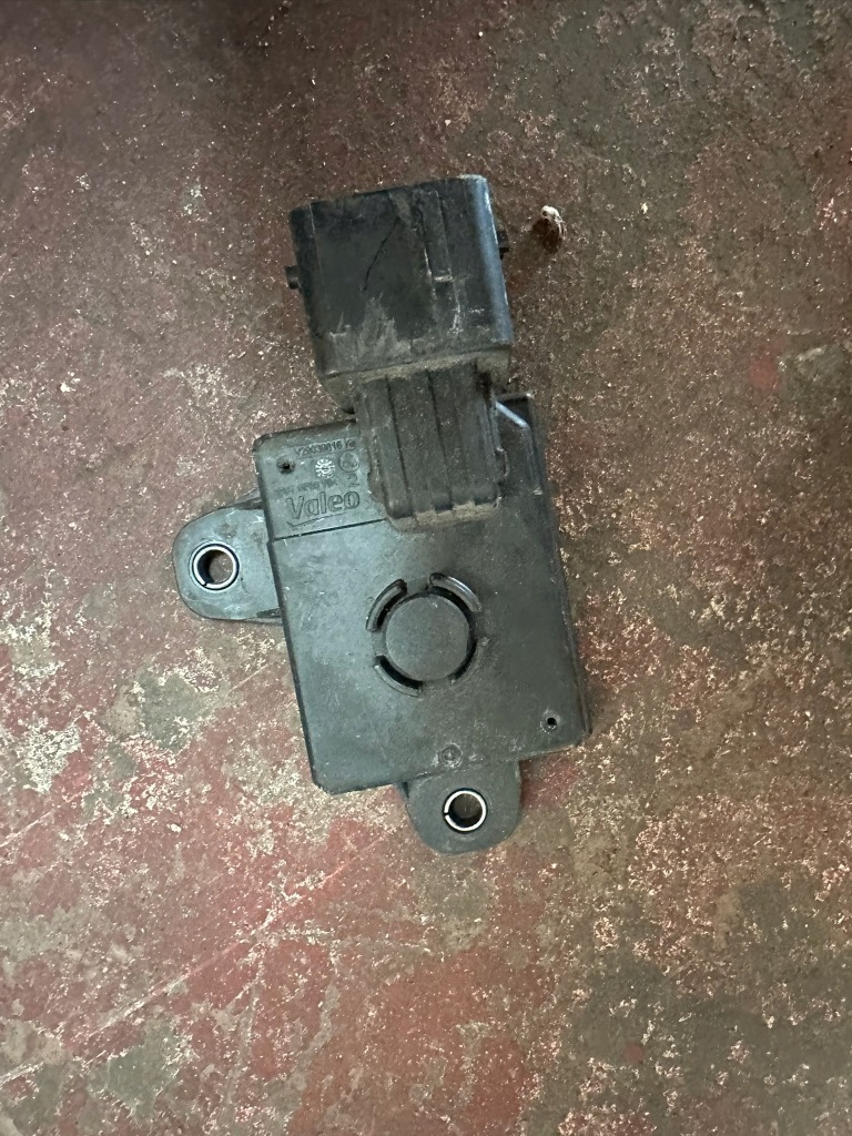 Купить Модуль блок управления запуск стоп peugeot 3008 2 5008 2 9807709080