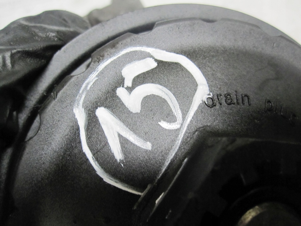 фото №6, Ford transit 2.4 tddi 04r. d2fa 90km корпус фільтра оливи