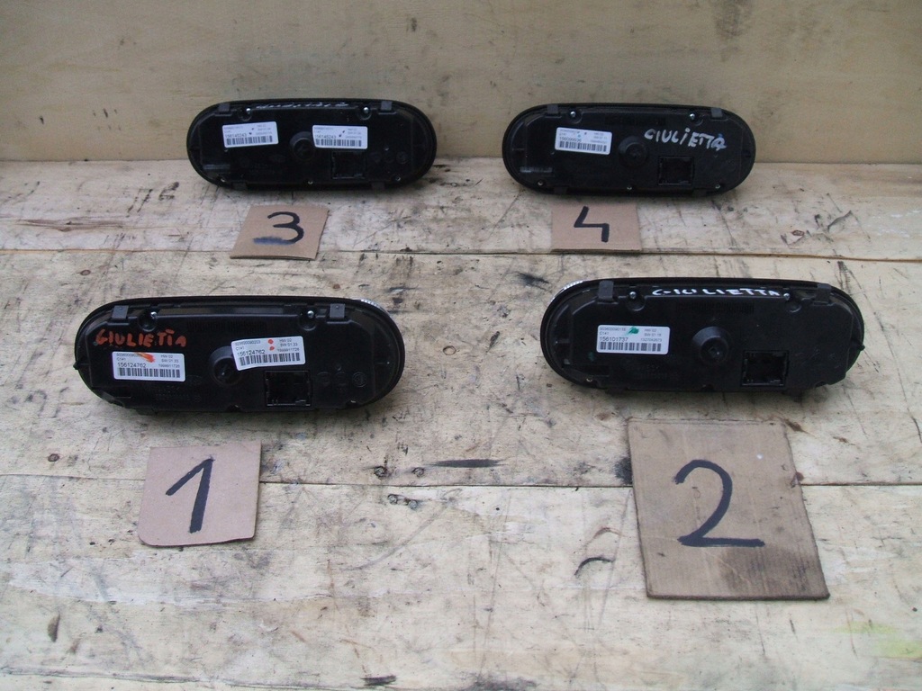 фото №11, Alfa romeo giulietta панель кондиционера обдув