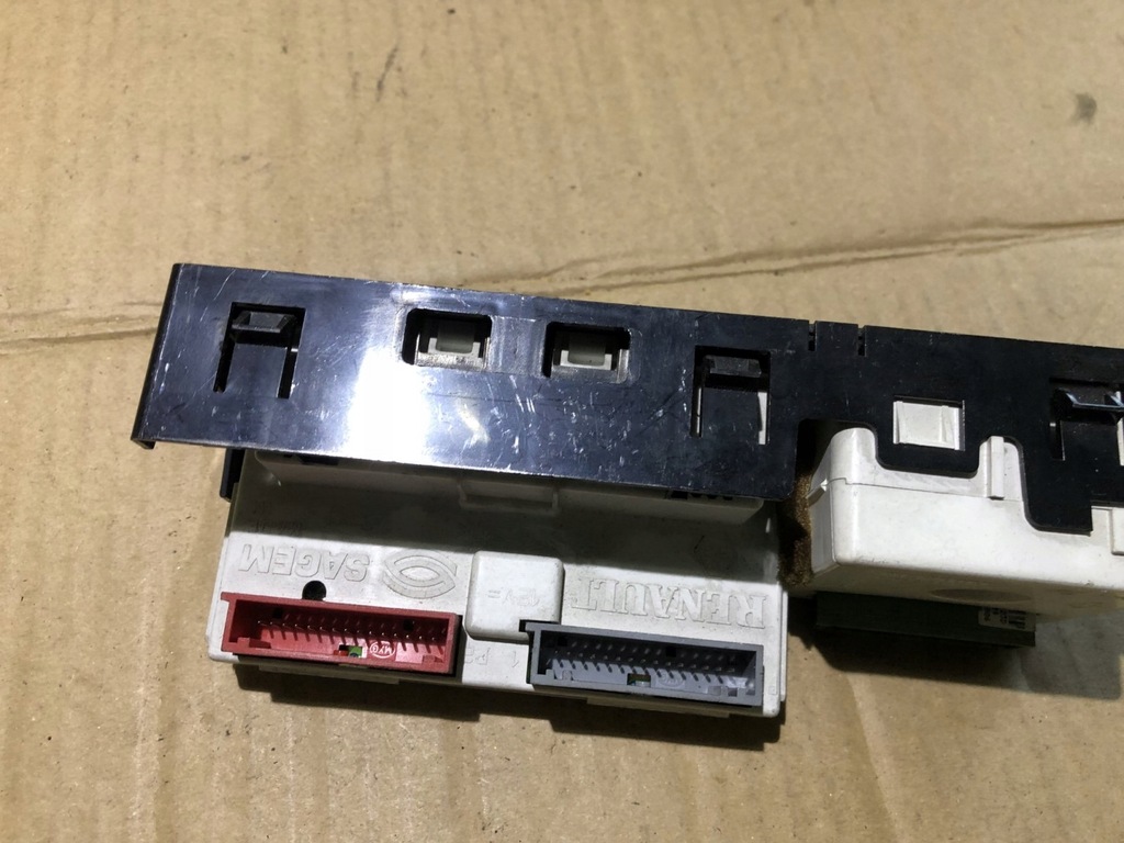 фото №4, Дисплей renault laguna ii 820002604a