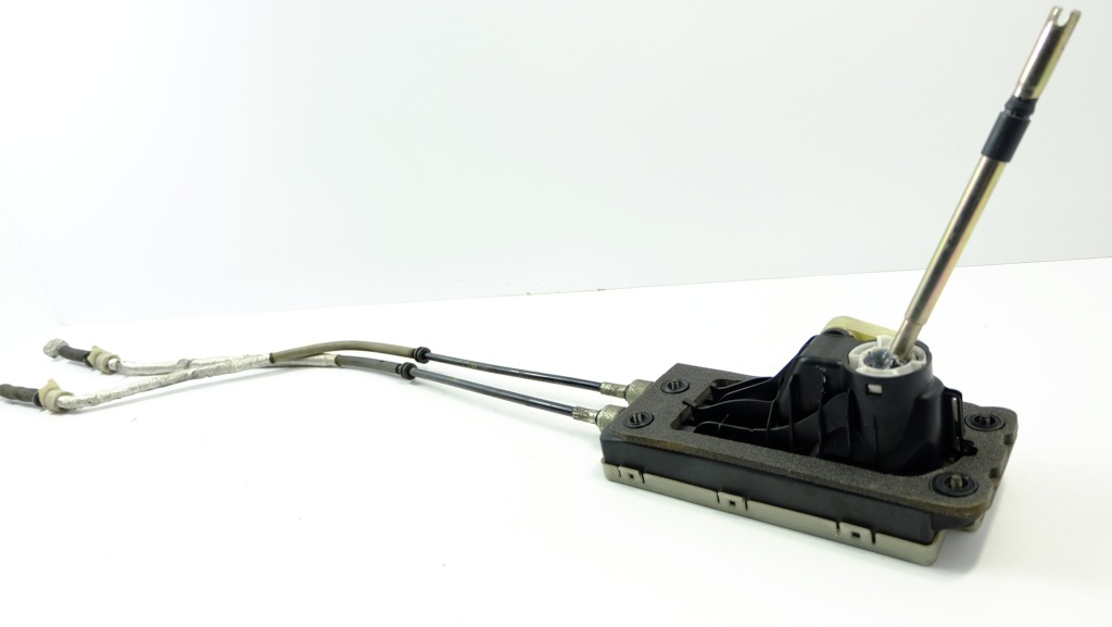 Mini cooper r57 1.6d кулиса  передач тросы 7604570 Цена