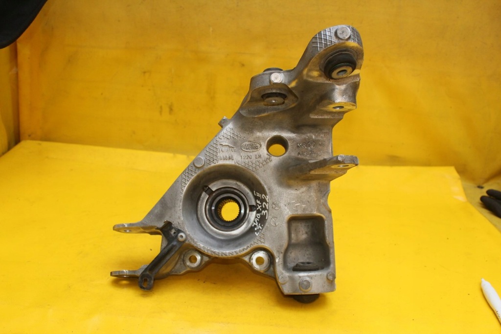 фото №6, Поворотний кулак лівий задня jaguar xf ii x260 gx63-5a971-af