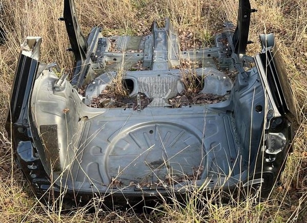 фото №1, Чверть pas піддон крила задня vw golf vii 4 montion