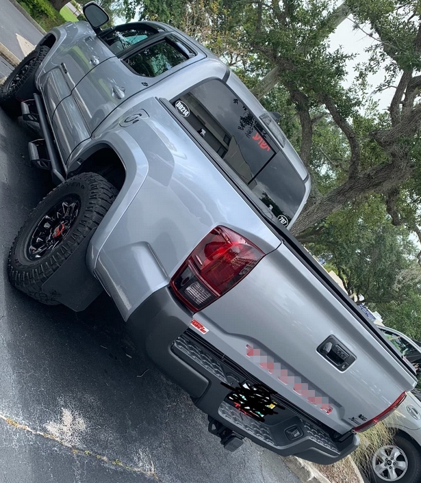 фото №10, Крылья автомобильные брызговики автомобильные брызговики универсальные 4 szt