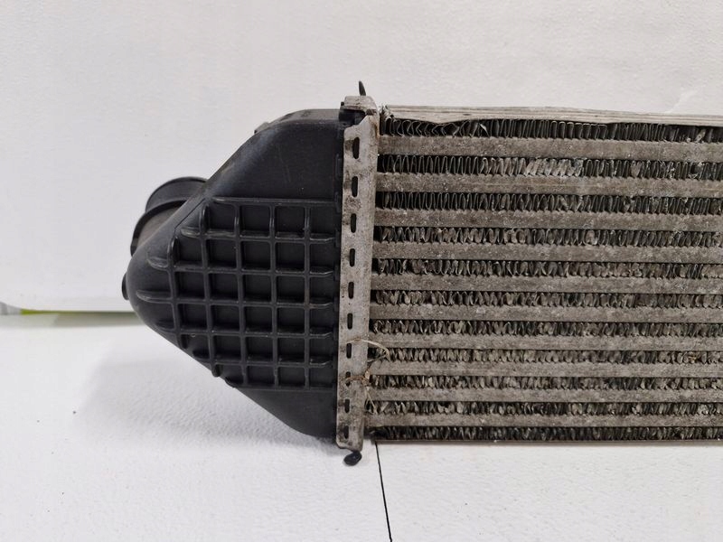 Купити Volvo v40 2 2 1.6 d інтеркулер радіатор повітря 31319168