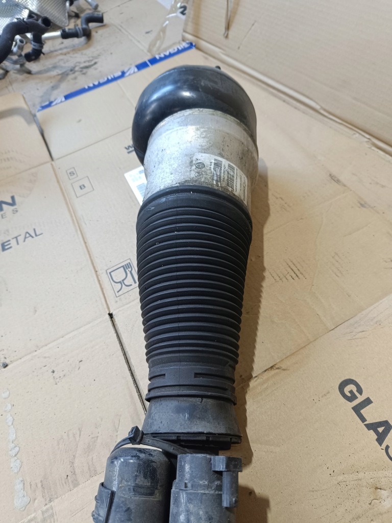 Купити Амортизатор 4matic mercedes s klasa w2223201200 рестайлінг