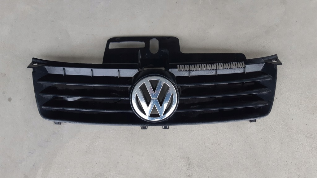 фото №1, Atrapka-grill przedni-vw polo 9n панель фары 2002-2005