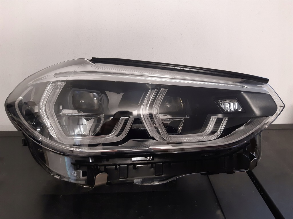 фото №1, Bmw x3 g01 g02 адаптивный led правая 8739654-03