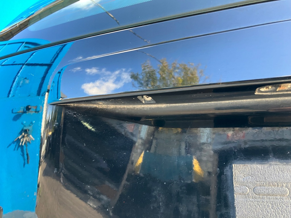 фото №10, Volvo v50 кришка багажника задня задня багажника 019-26