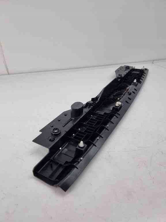 фото №9, Захист замка кришки land rover n9x2406a64b 3.0l дизель 2023