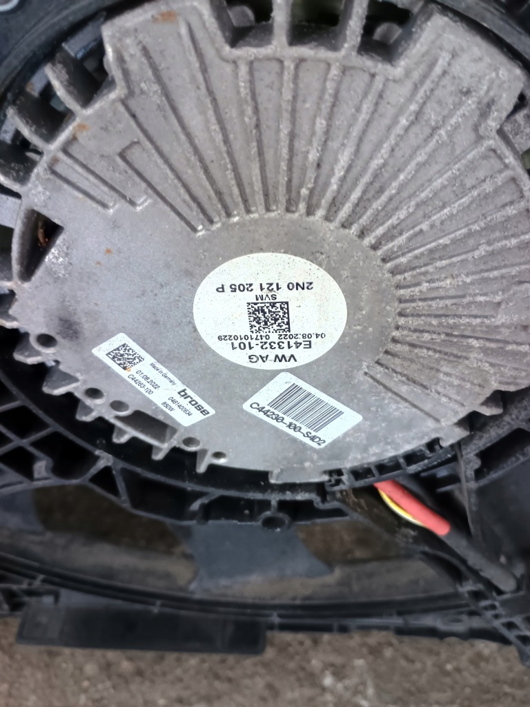 фото №13, Pas передний радиатор вентилятор vw crafter man 2n0