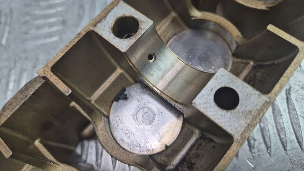 Головка двигателя комплект bmw 5 e60 e61 525i 1748969 m54b25 Недорого