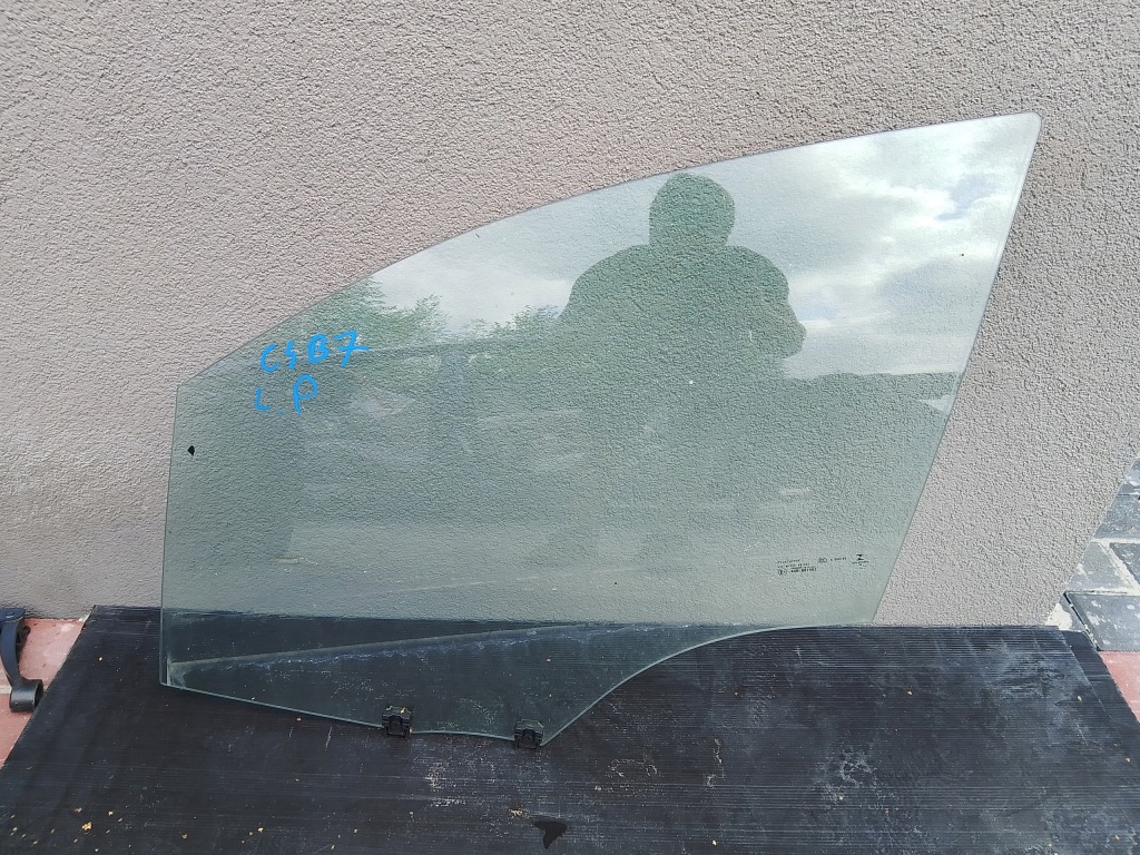 Купити Citroen c4 b7 скло лівий перед ліва передня