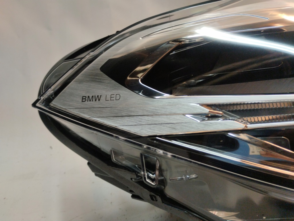 Bmw x2 f39 рестайлинг  фара перед правый  левая led демонтаж Оригинал