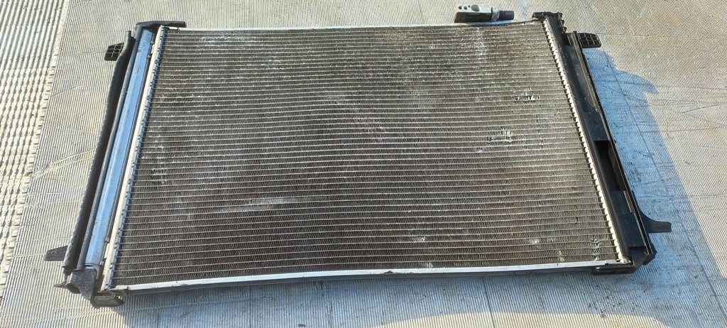 фото №1, Радиатор кондиционера 1,8b c-klasa mercedes w204