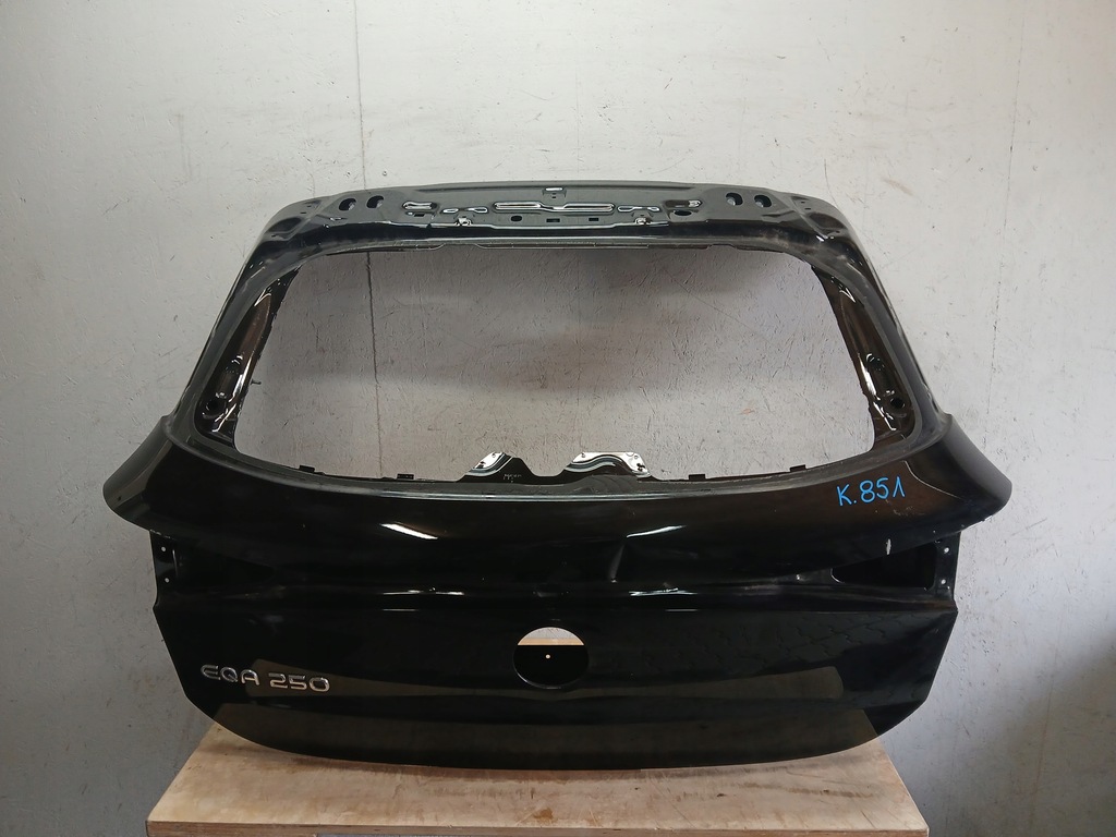 фото №1, Крышка багажника задняя mercedes eqa w243