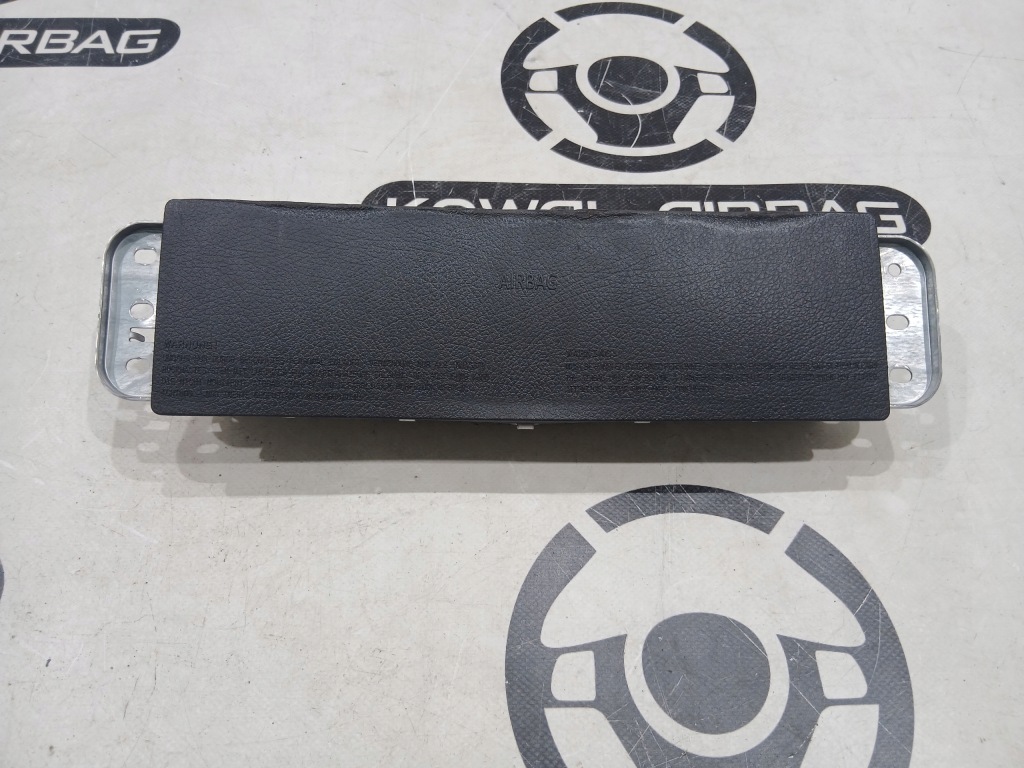 Mb a-klasa w177 w 177 подушка безопасности подушка коленная колено kolan ремень ремни в Украине