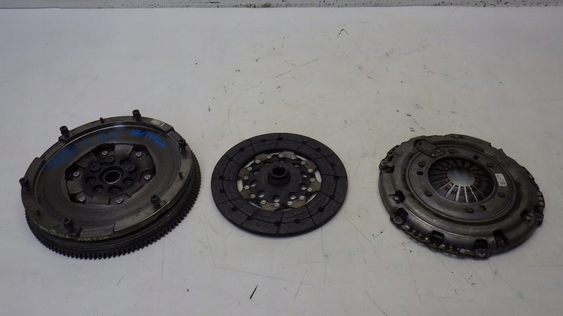 фото №1, Сцепление диск прижим trafic vivaro iii 2.0 dci