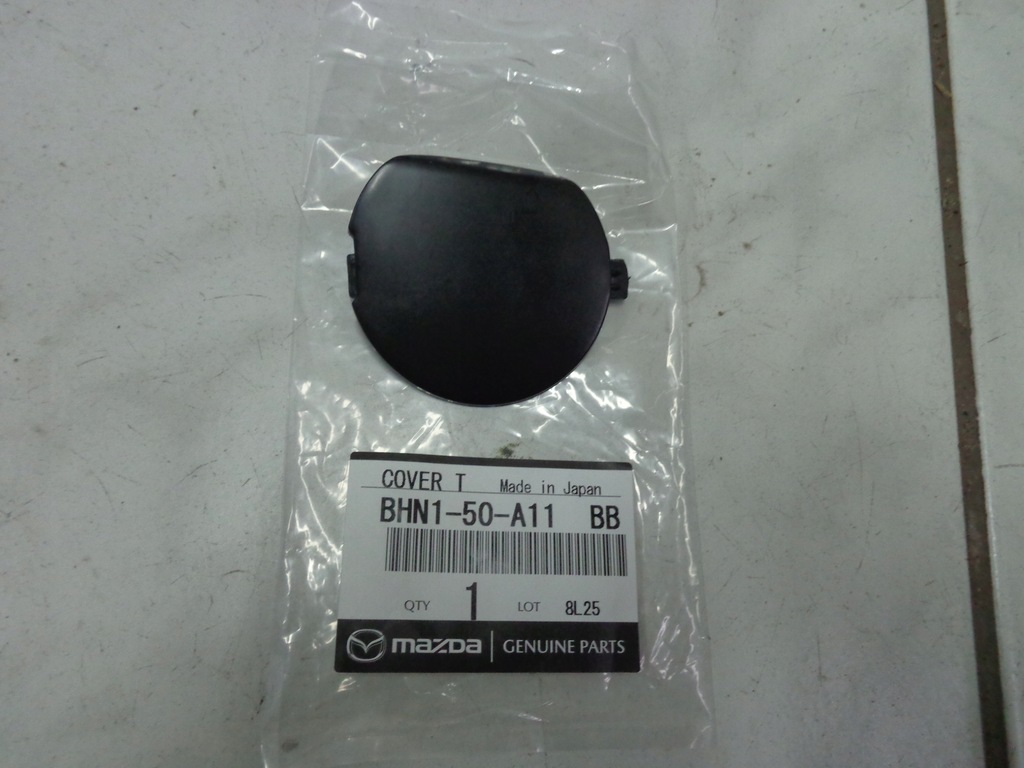 фото №1, Mazda 3 bm 2013-2018 заглушка na hak перед