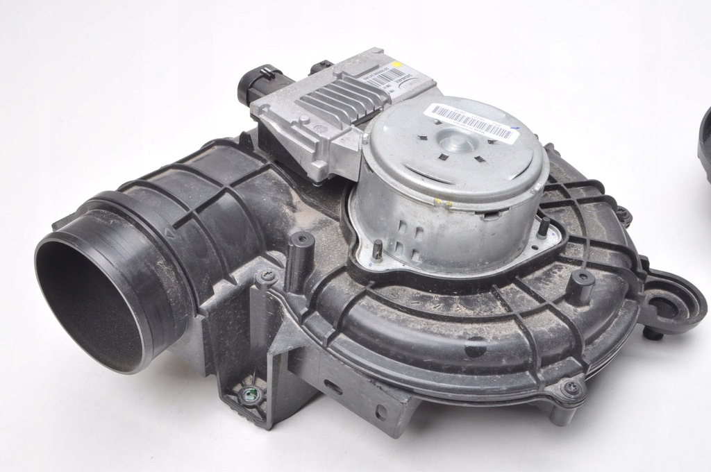 фото №9, Renault zoe lift вентилятор двигуна 2434648x 290924794r