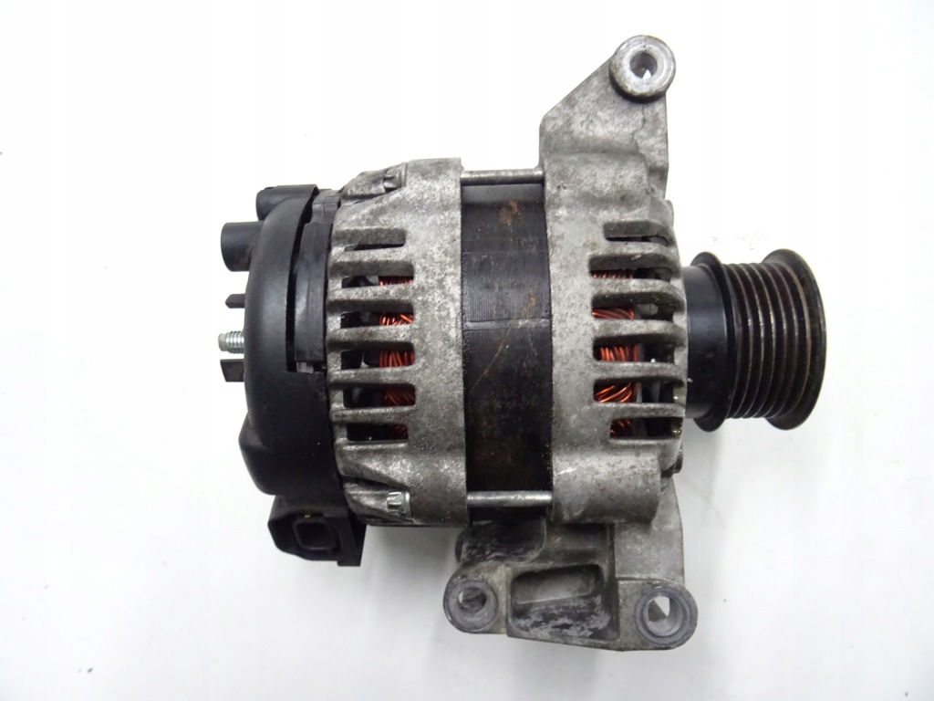 Купить Генератор opel оригинальный номер 13579673