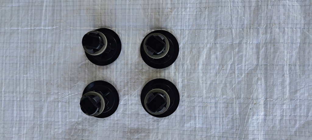 фото №1, Toyota avalon клипса крепления накладки порога 90467-22015