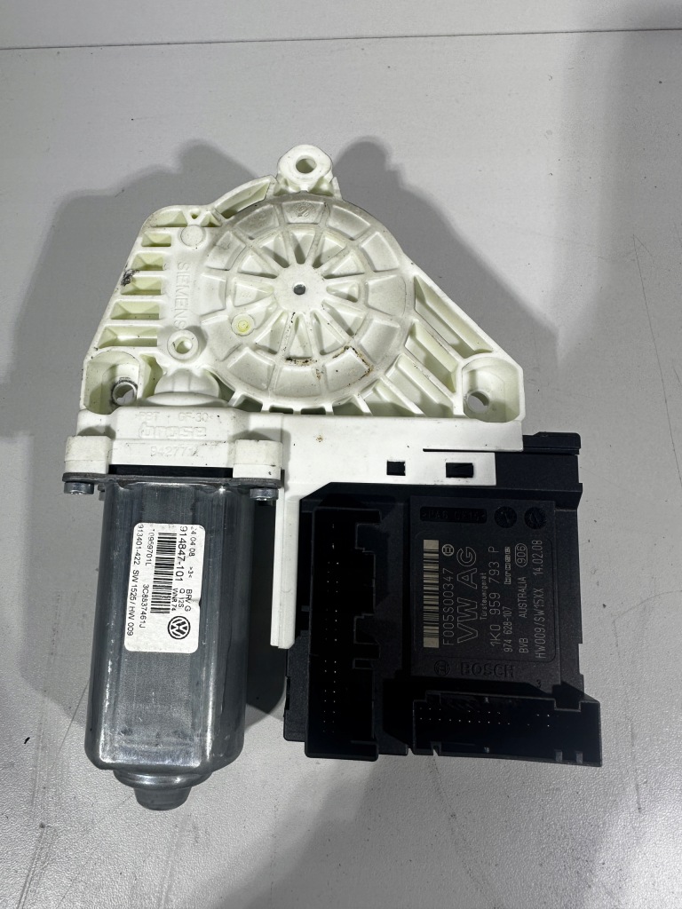 фото №1, Vw passat cc моторчик скло лівий перед 1k0959793p