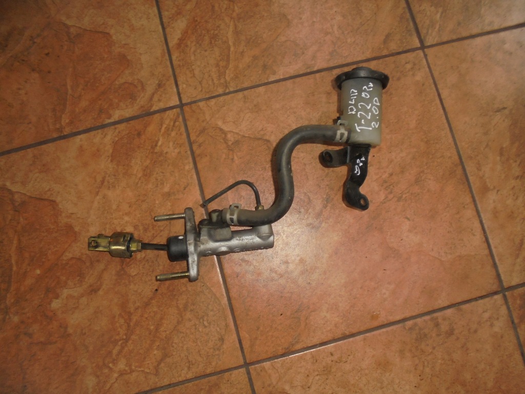 фото №1, Помпа сцепления toyota avensis t-22