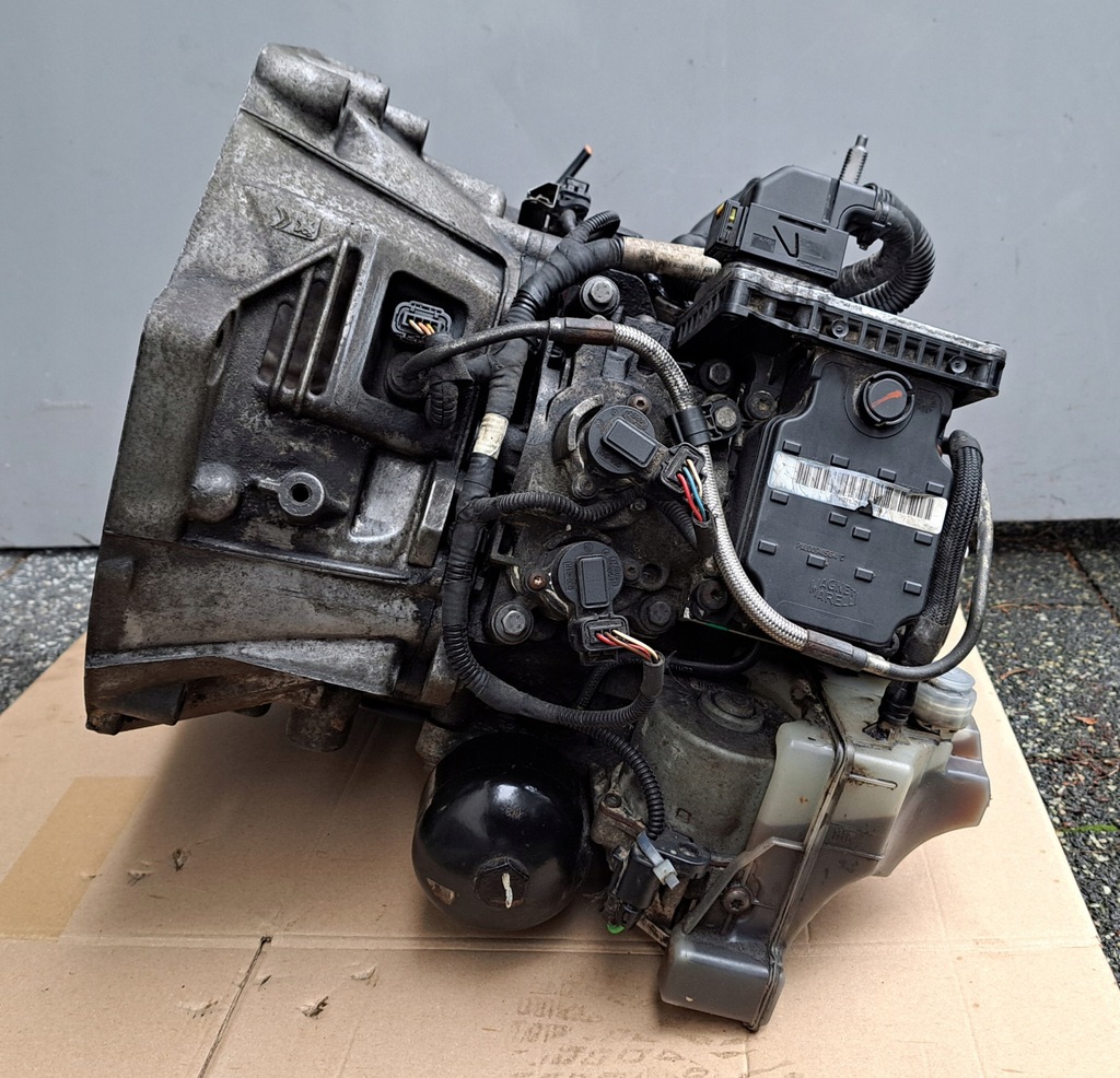 фото №7, Berlingo ii partner ii 1.6 blue hdi коробка передач напівавтомат 20dr42