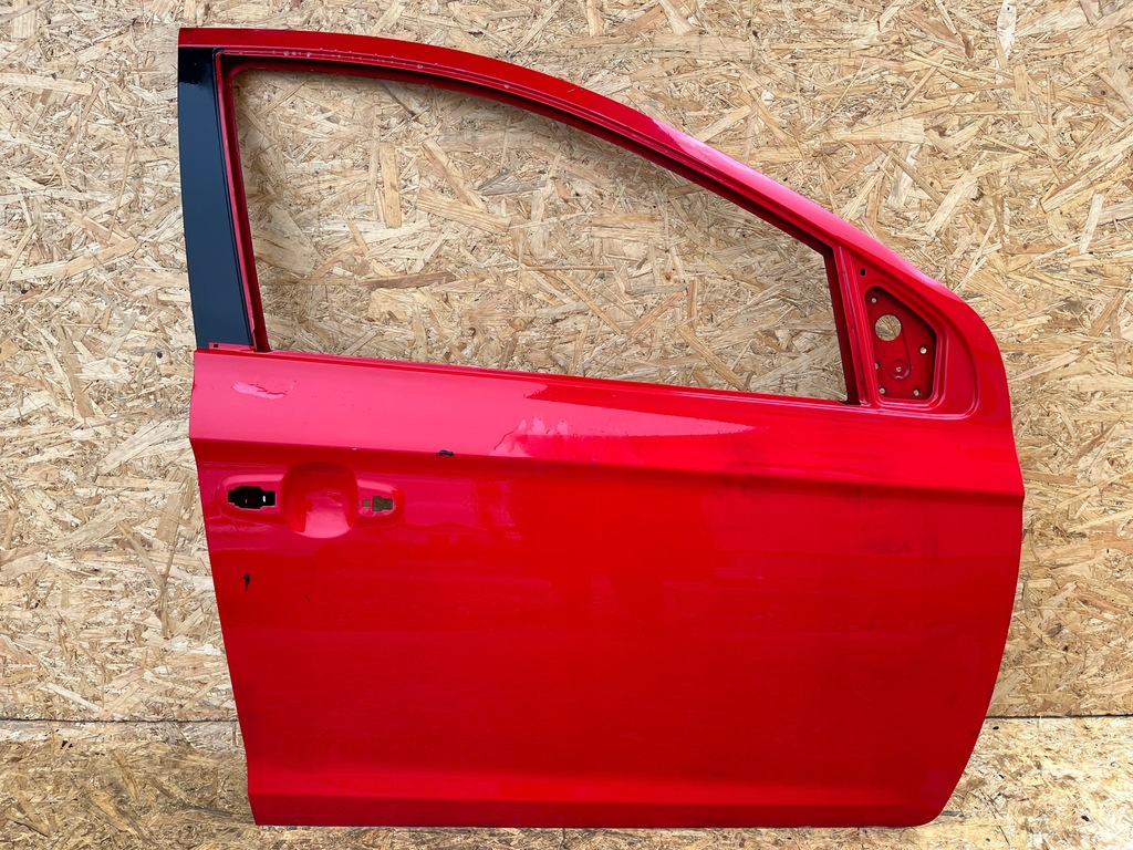 фото №1, Hyundai i20 i-20 двері праве передні перед