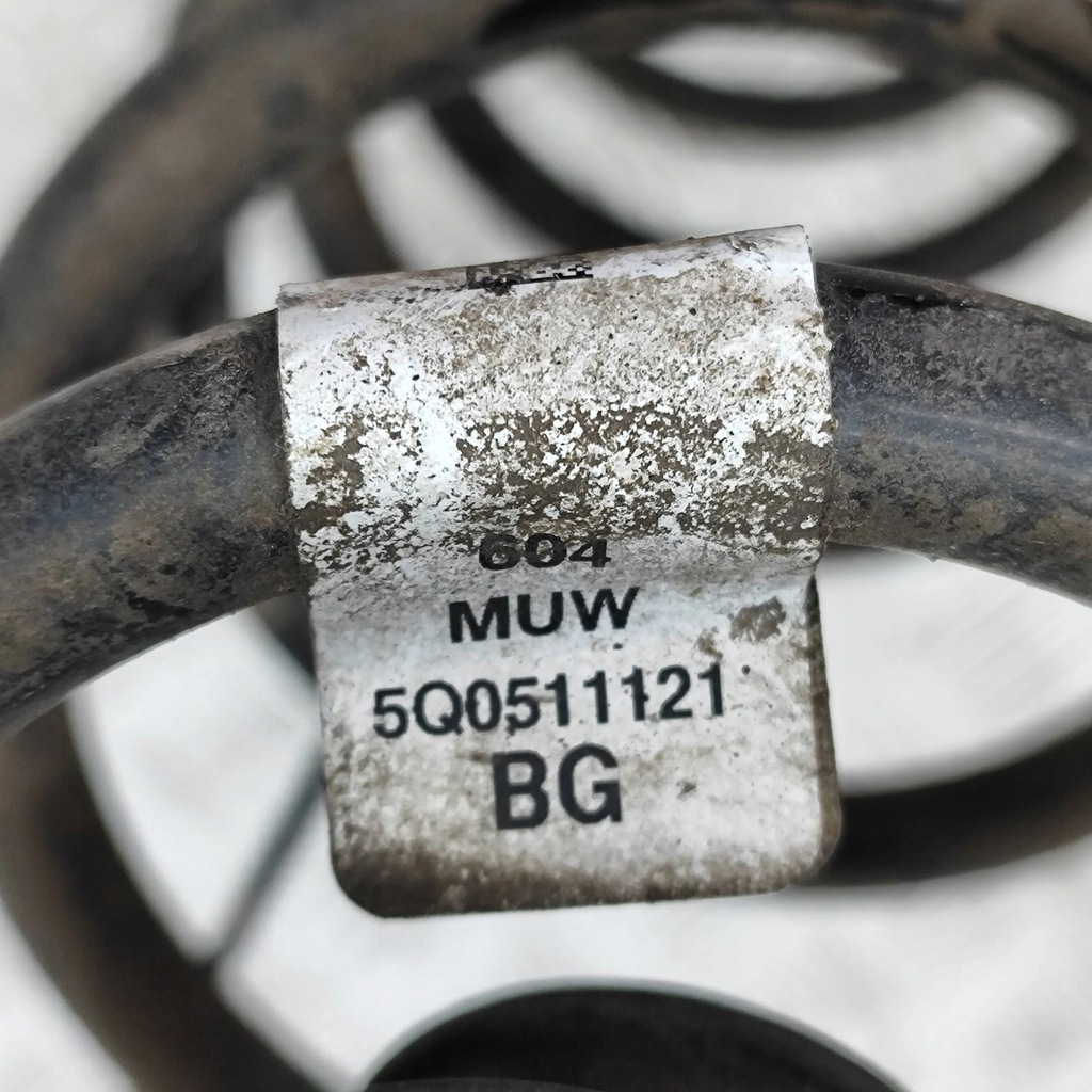 фото №7, Skoda karoq 2020 левая сторона пружина задняя