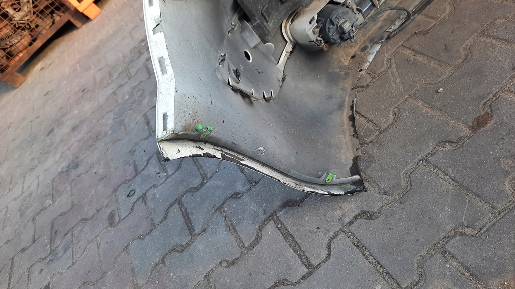 фото №11, Бампер перед renault megane scenic ii 03-05r