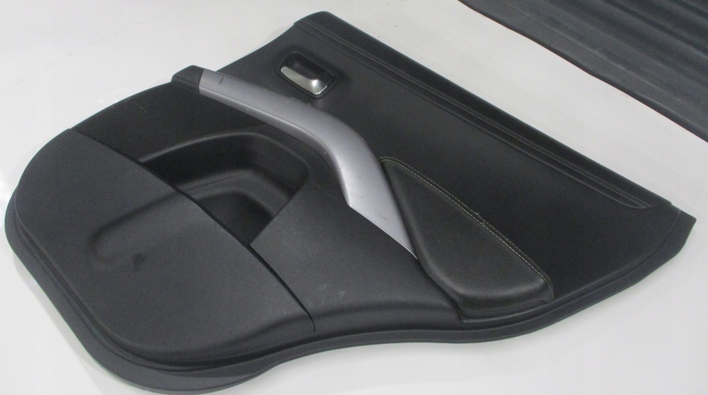 фото №4, Обшивка оббивка двері правий задня шкіра шкіряний outlander ii